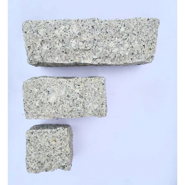 粉花崗塊石1.jpg